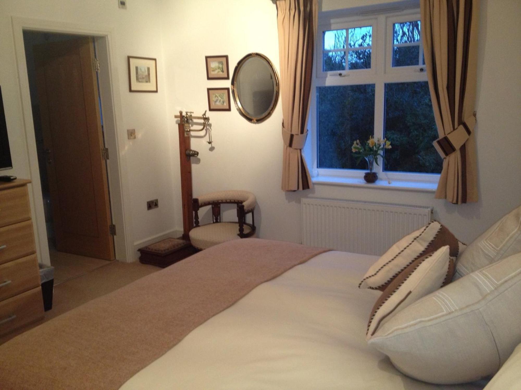 2 The Rocklands Bed and Breakfast Birkenhead Buitenkant foto